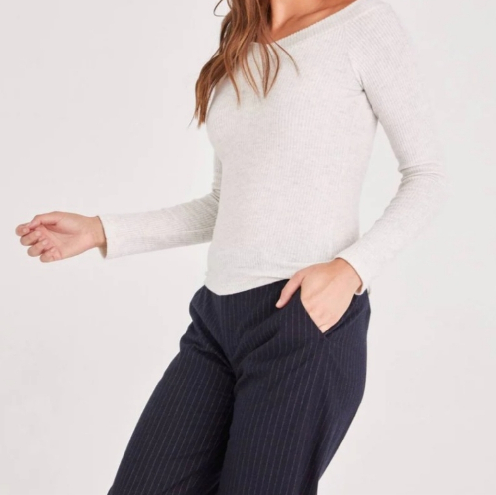 Project social T wife v neck long sleeve top sz M - Picture 4 of 4